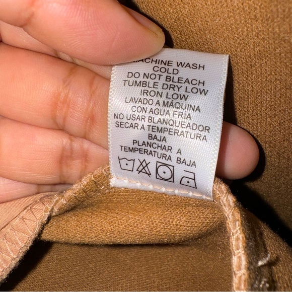 Love Tree Sleeveless Coat - Picture 6 of 6